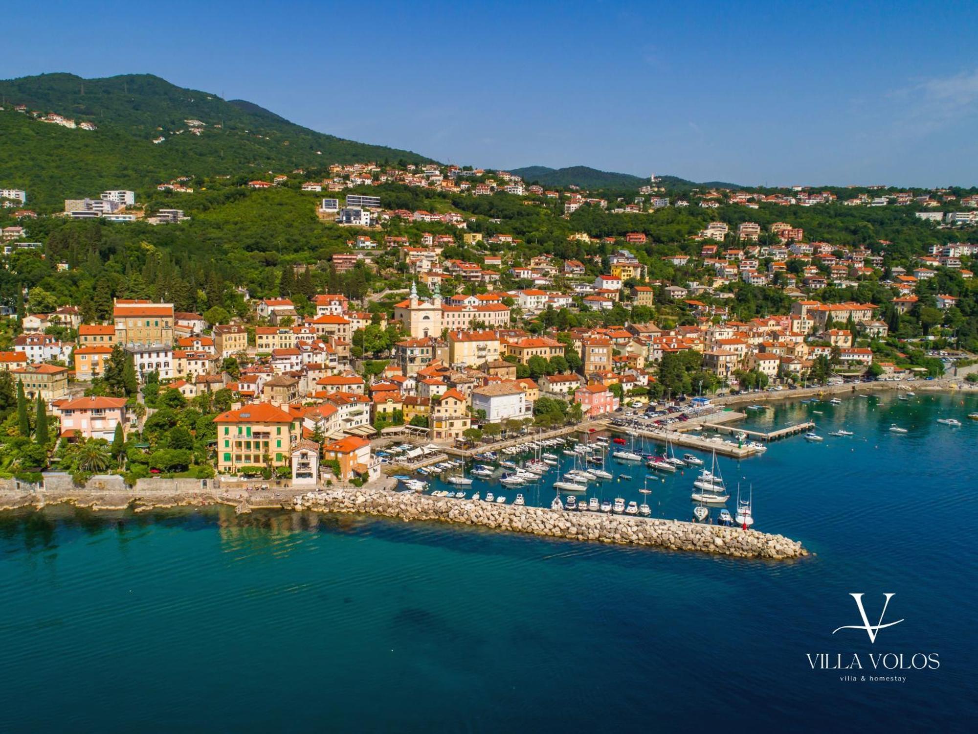 Villa Volos Apartment Karmen With Roof Terrace, Sea View, Free Private Parking Opatija Exteriér fotografie