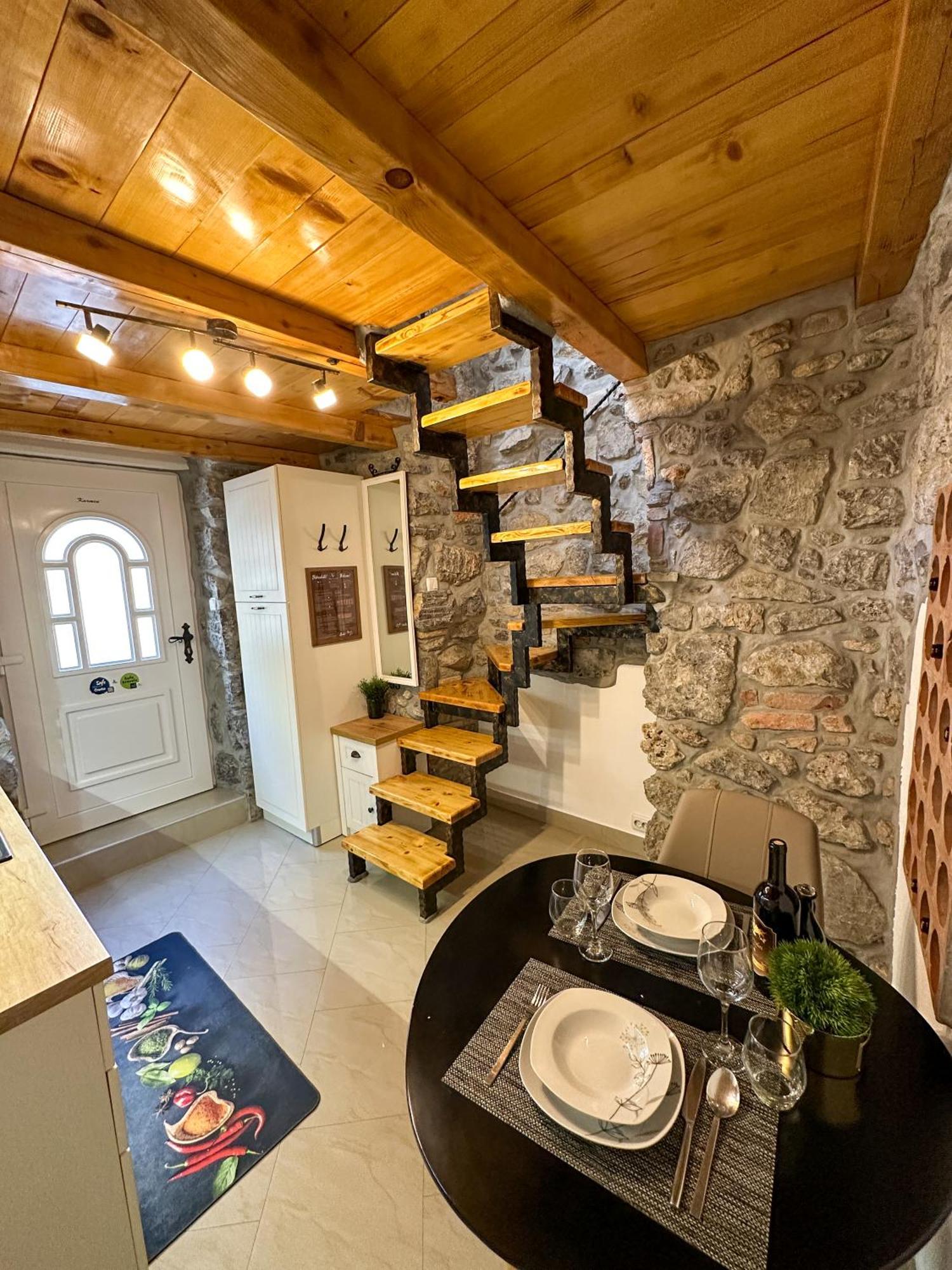 Villa Volos Apartment Karmen With Roof Terrace, Sea View, Free Private Parking Opatija Exteriér fotografie